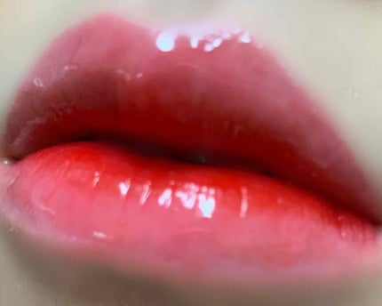 ヴォリュプテ ティントインオイル/YVES SAINT LAURENT BEAUTE/リップグロスを使ったクチコミ(3枚目)