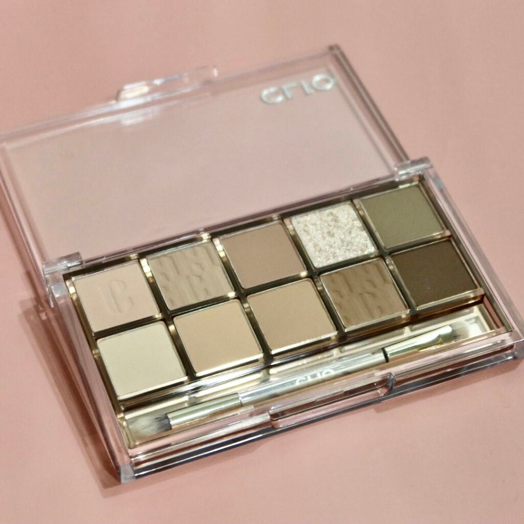 pink_rouge_h2g on LIPS 「Qoo10様からCLIOのアイシャドウパレットをいただいてお試..」(1枚目)