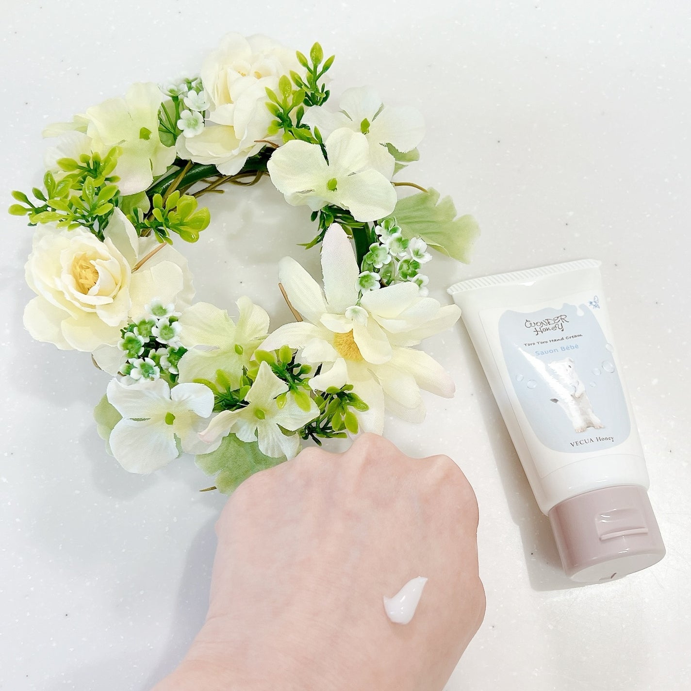 ワンダーハニー とろとろハンドクリーム ピュアキンモクセイ/VECUA Honey/ハンドクリームを使ったクチコミ(2枚目)