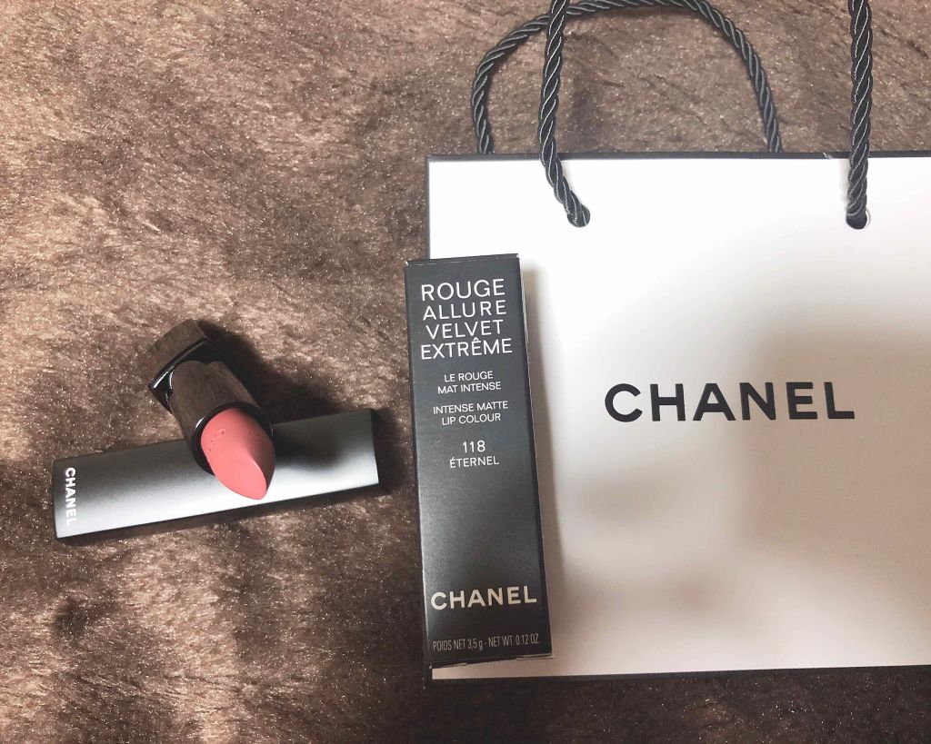 ルージュ アリュール ヴェルヴェット エクストレム/CHANEL/口紅を使ったクチコミ（1枚目）