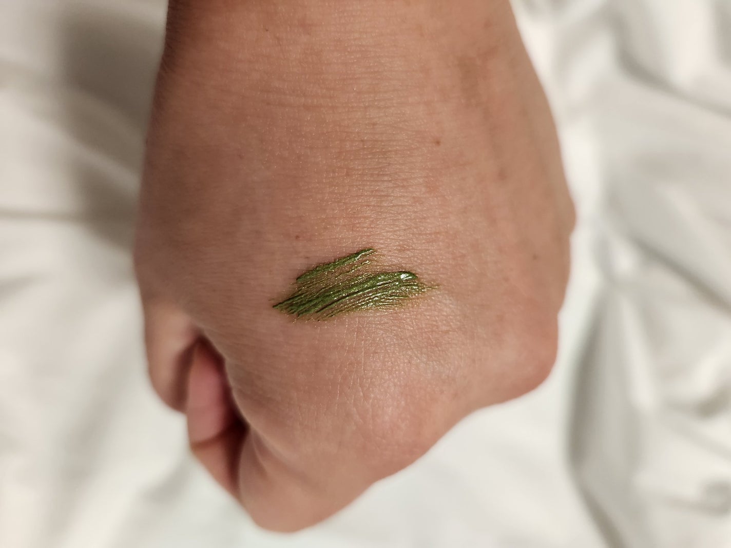 むぅ on LIPS 「#オペラ #カラーリングマスカラ #107モスグリーン#限定色..」(2枚目)