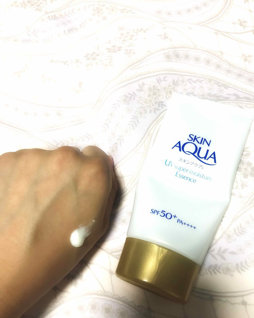 スーパーモイスチャーエッセンス/スキンアクア/日焼け止め・UVケアを使ったクチコミ（2枚目）