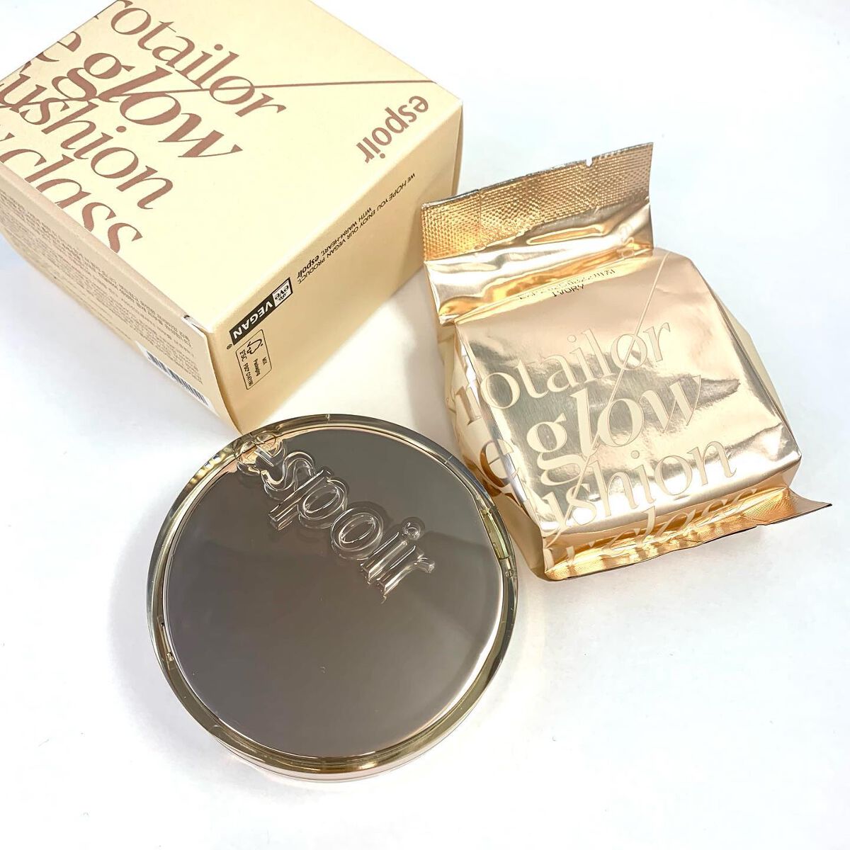 プロテーラービーグロウクッション ニュークラス/espoir/クッションファンデーションを使ったクチコミ（1枚目）