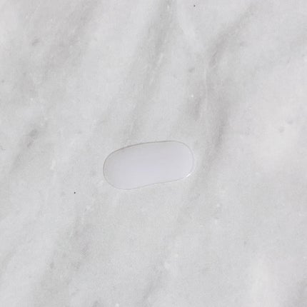 REVLON クイック ドライ トップ コート Nのクチコミ「SNSでバズったレブロンのベースコートをご紹介します🤍
特徴は…
✔速乾で便利
✔ネイルの持.....」(3枚目)