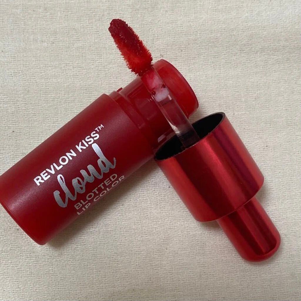 キス クラウド ブロッテッド リップ カラー/REVLON/口紅を使ったクチコミ(1枚目)