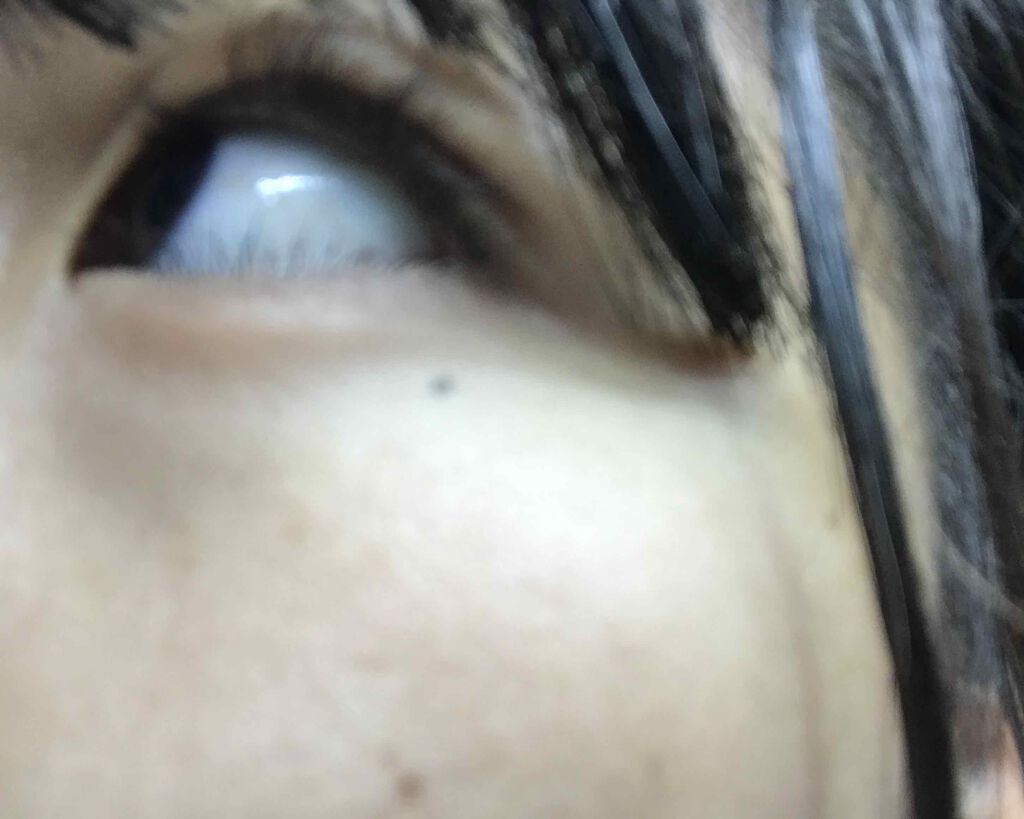 sparkle_cosme_hg1k on LIPS 「皮膜式を塗ってからテープを伸ばして貼っています。左はうまくいく..」(4枚目)