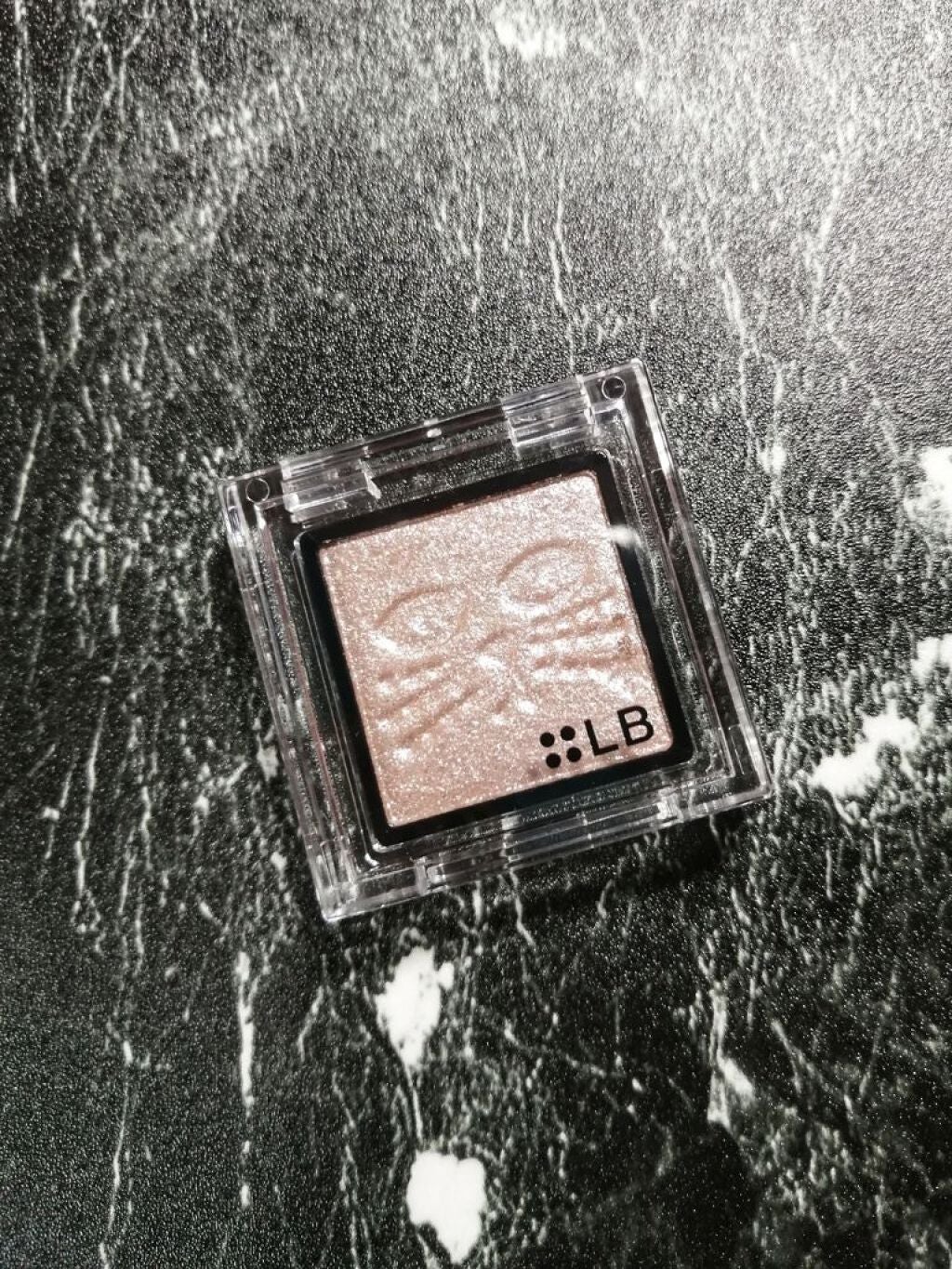 Galaxy Shadow(ギャラクシーシャドウ)/LB/単色アイシャドウを使ったクチコミ(2枚目)