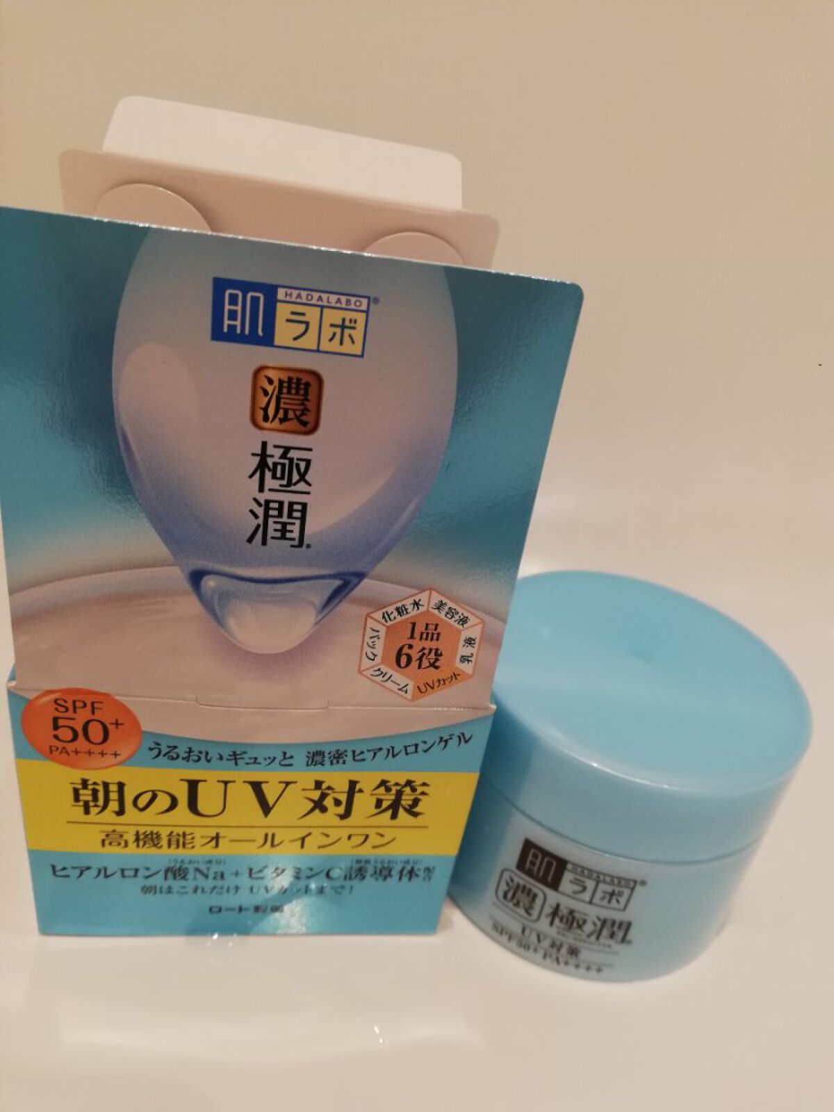 極潤 UVホワイトゲル/肌ラボ/オールインワン化粧品を使ったクチコミ(1枚目)