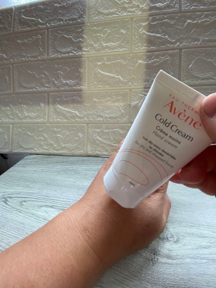 薬用ハンドクリーム/アベンヌ/ハンドクリームを使ったクチコミ(4枚目)