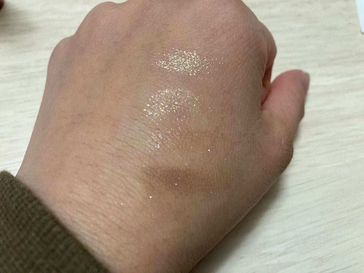 レブロン ダズル アイシャドウ クアッド/REVLON/アイシャドウパレットを使ったクチコミ(5枚目)