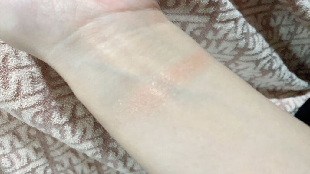 パールグロウチーク/CEZANNE/パウダーチークを使ったクチコミ（2枚目）