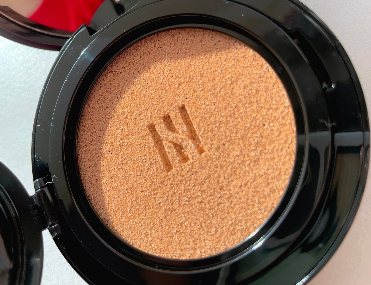 ブラック クッション/HERA/クッションファンデーションを使ったクチコミ(2枚目)