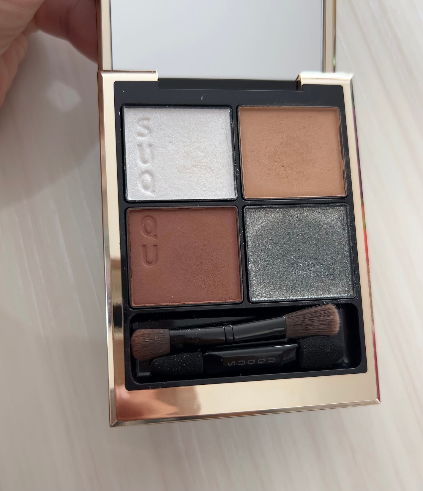 シグニチャー カラー アイズ/SUQQU/アイシャドウパレットを使ったクチコミ(2枚目)