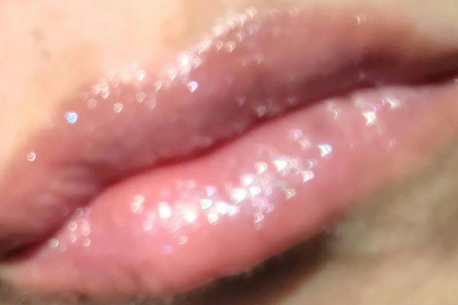 キスキス ビー グロウ パーリー/GUERLAIN/口紅を使ったクチコミ（3枚目）