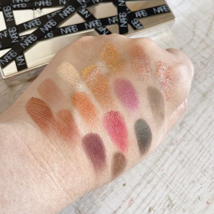 ビジュー アイシャドーパレット/NARS/アイシャドウパレットを使ったクチコミ(4枚目)