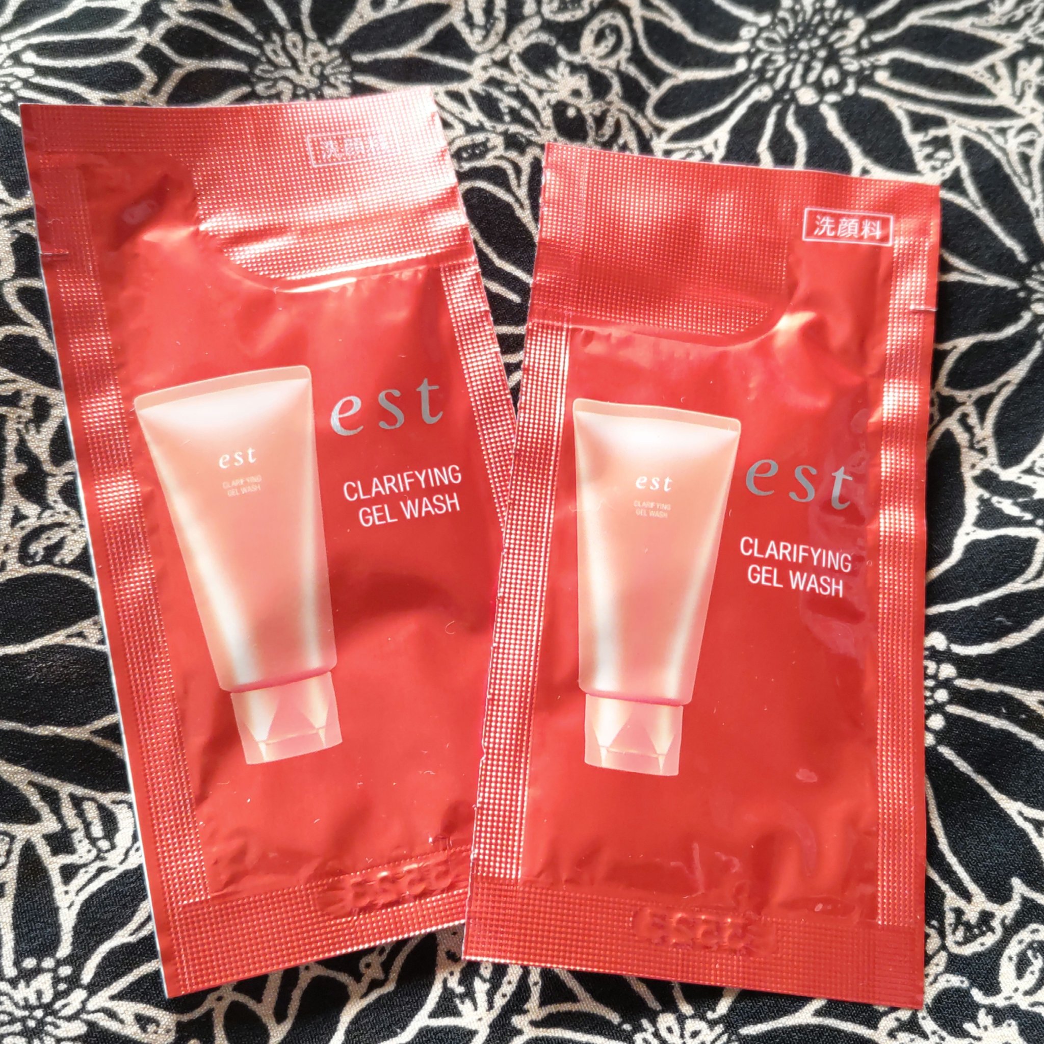 est エスト クラリファイイング ジェル ウォッシュのクチコミ「くすみ知らず❗角栓崩壊ジェル洗顔🍀
est✨
クラリファイイング ジェル ウォッシュ
130g.....」（1枚目）