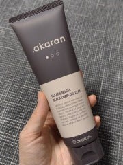 ブラックジェルクレンジング/.akaran/クレンジングジェルを使ったクチコミ(2枚目)