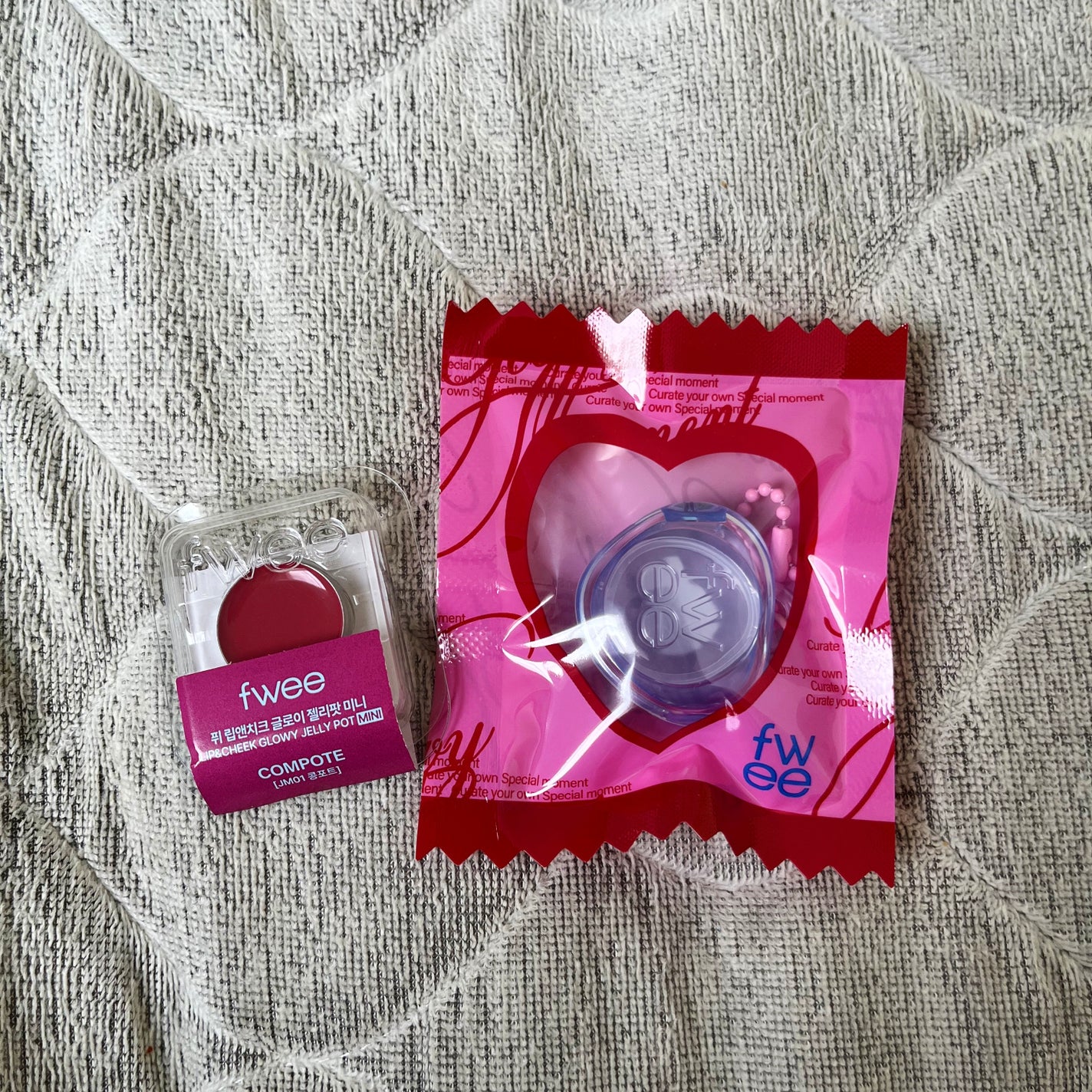 フィー リップアンドチーク グローイジェリーポット/fwee/リップグロスを使ったクチコミ(2枚目)