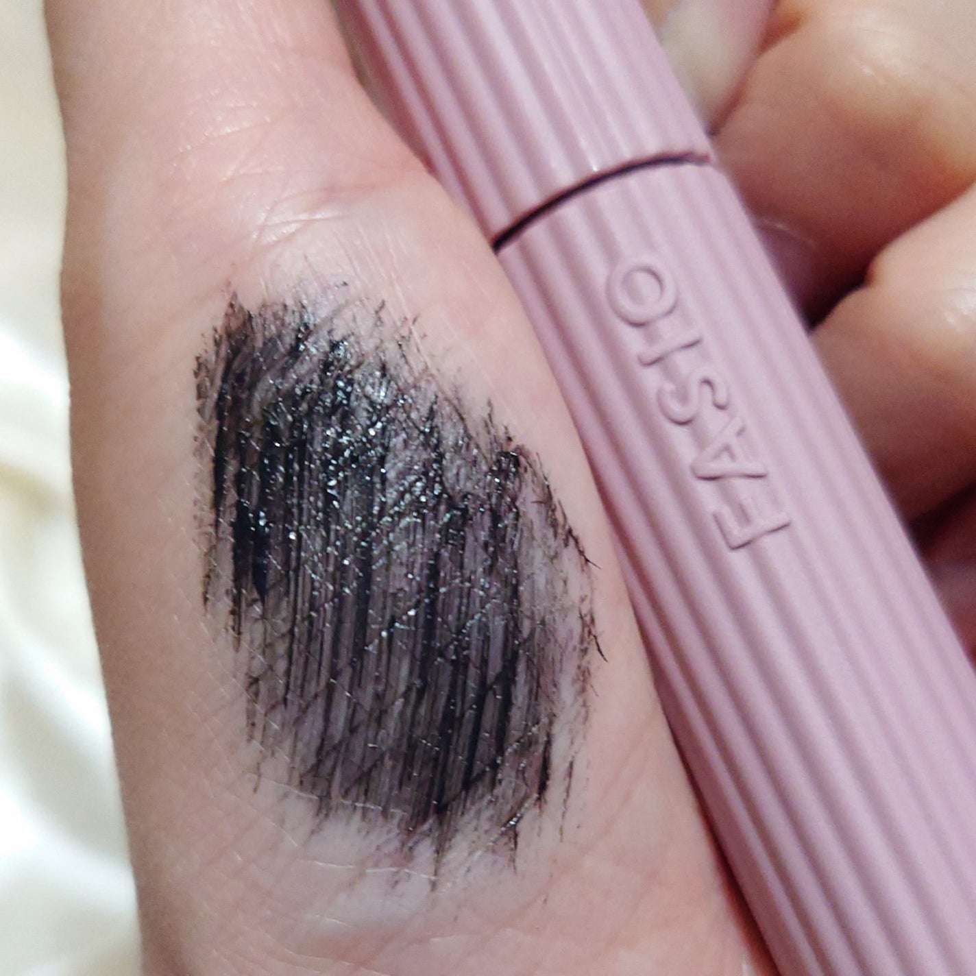 まつパ級 フィルム マスカラ (ロング&ボリューム)/FASIO/マスカラを使ったクチコミ(4枚目)