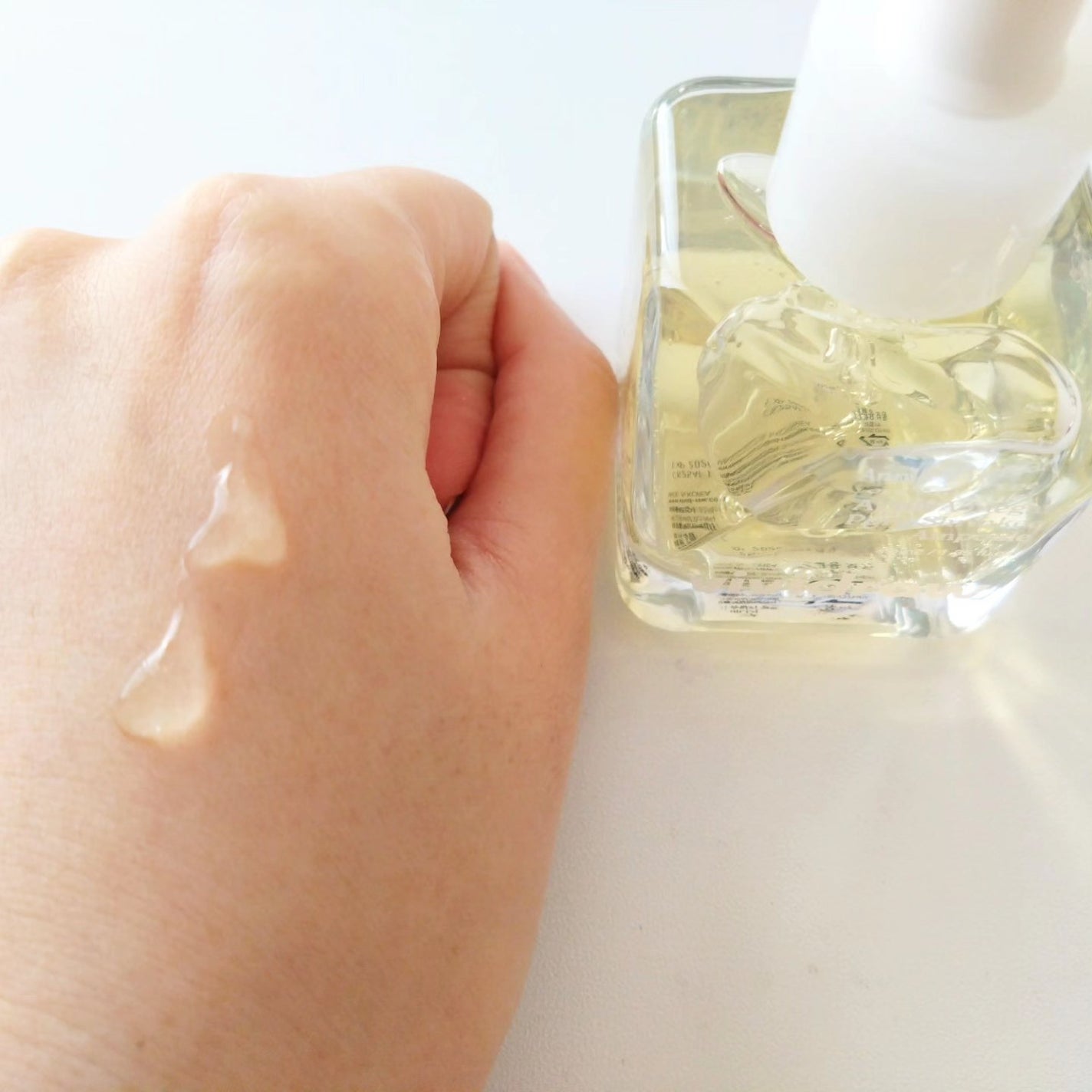 チェリーコラーゲンファーミングカプセルアンプル/vividraw/美容液を使ったクチコミ(3枚目)