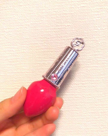 💄JILLSTUART Forever juicy oil rouge tint 04💄


✔香りがあのジルのいい香り🌹

✔パケ買いしたくなるかわいさ💖

✔色は見たままの深いピンクみたいな色で発色