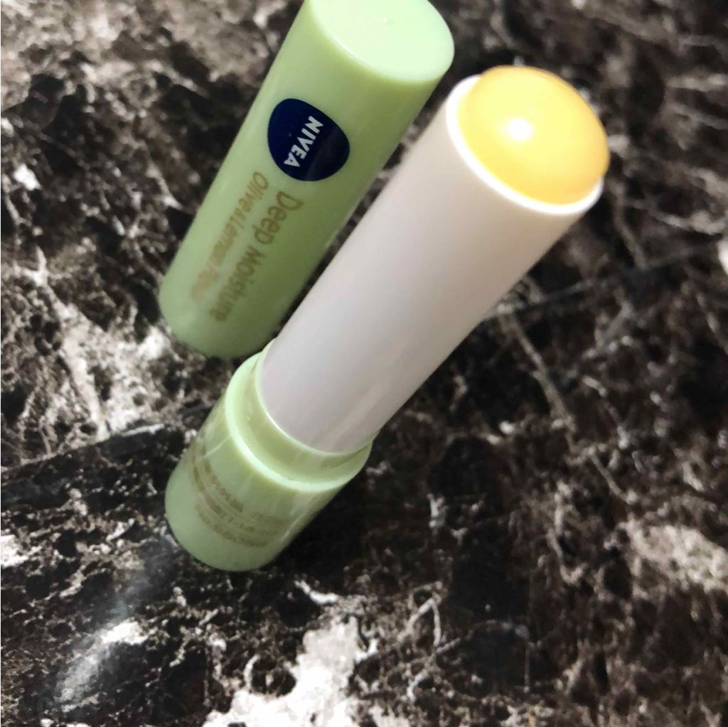 ニベア ディープモイスチャーリップ/ニベア/リップクリームを使ったクチコミ（2枚目）