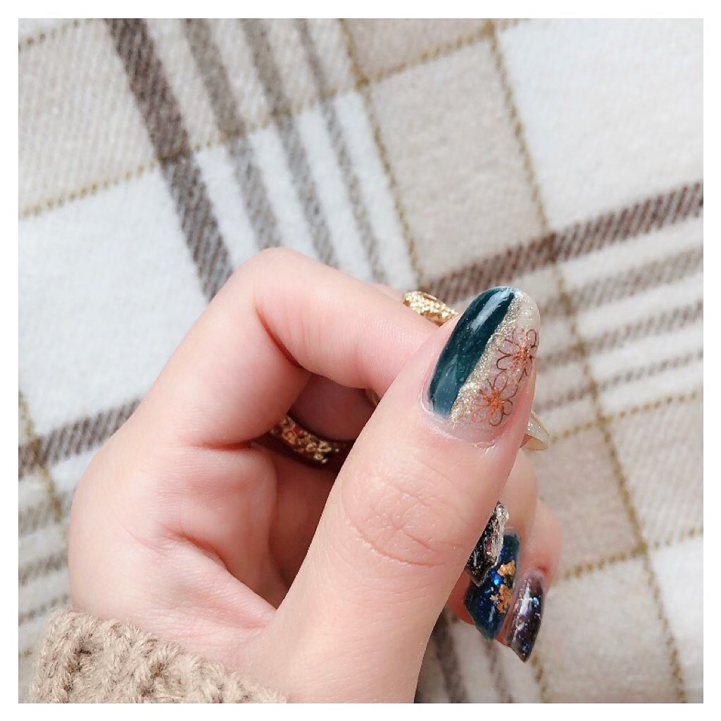 ミニネイル/パラドゥ/マニキュアを使ったクチコミ（3枚目）