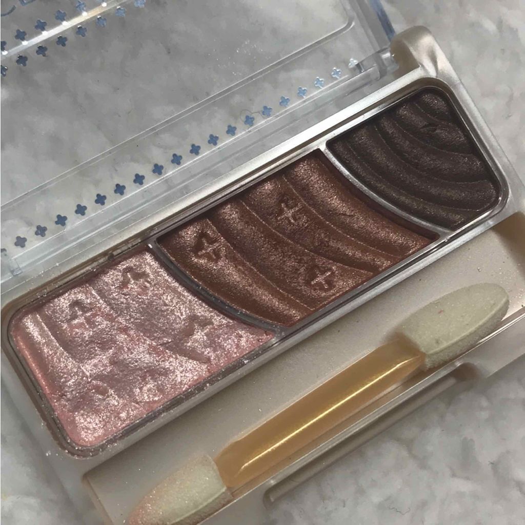 トーンアップアイシャドウ/CEZANNE/アイシャドウパレットを使ったクチコミ(2枚目)