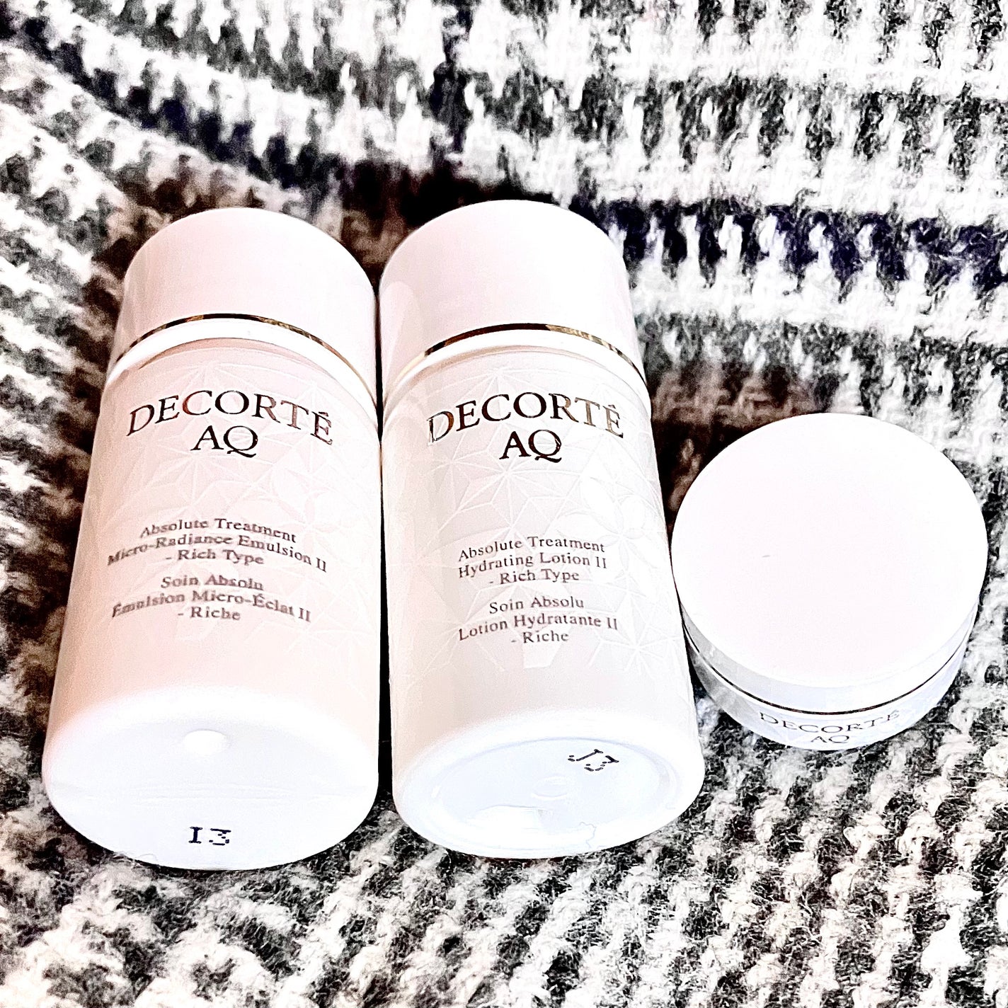 AQ アブソリュート エマルジョン マイクロラディアンス Ⅱ/DECORTÉ/乳液を使ったクチコミ(4枚目)