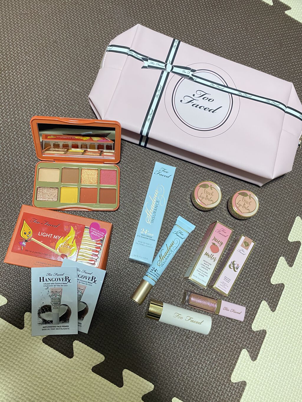 リッチ＆ダズリン ハイシャイン スパークリング リップグロス/Too Faced/リップグロスを使ったクチコミ（1枚目）
