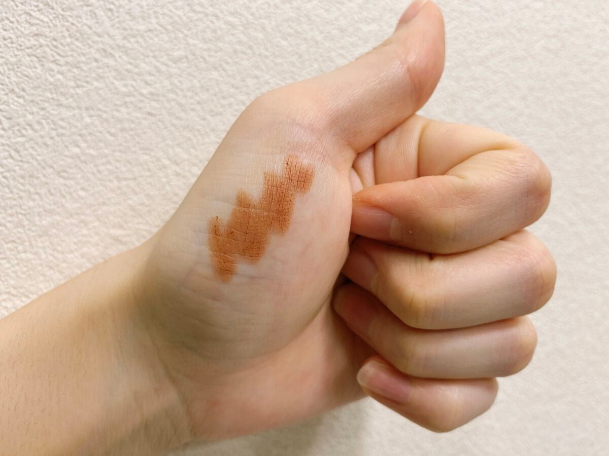 レブロン カラーステイ マット ライト クレヨン/REVLON/口紅を使ったクチコミ(2枚目)