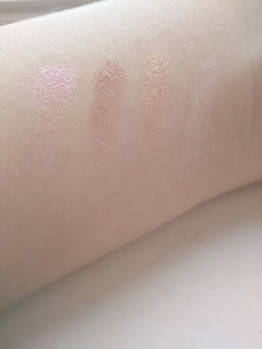 UR GLAM　VELVET EYE COLOR PALETTE/U R GLAM/アイシャドウパレットを使ったクチコミ（3枚目）