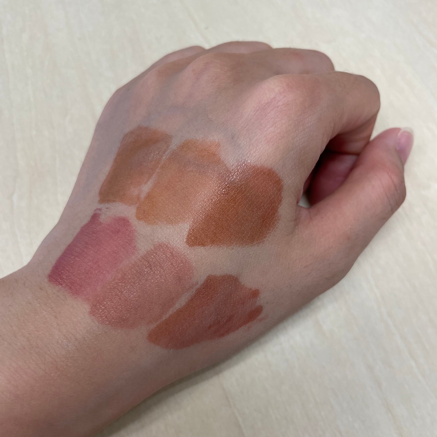 デューイフィルムティント/CipiCipi/リップティントを使ったクチコミ(3枚目)