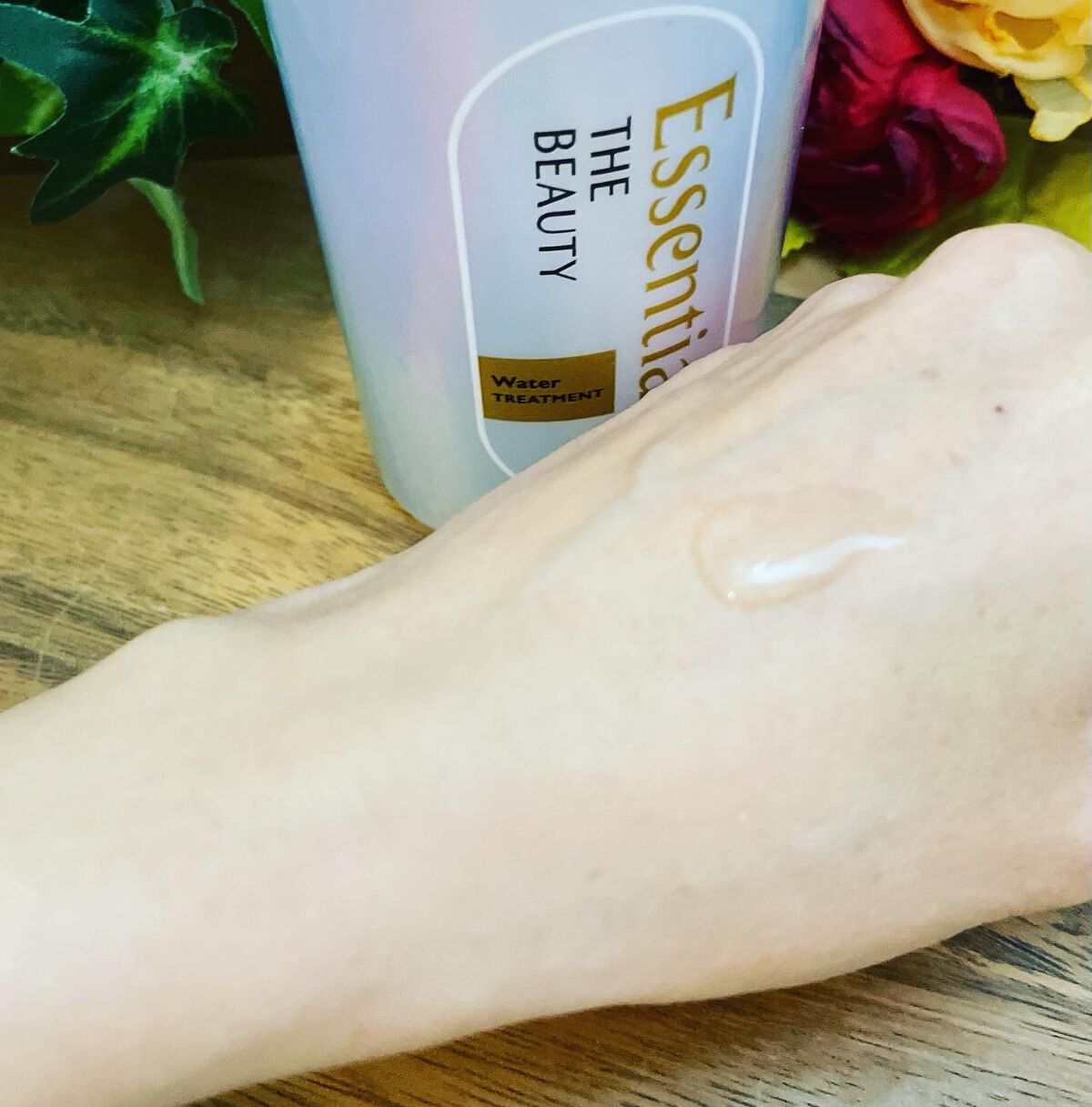 エッセンシャル プレミアム ウォータートリートメント EXスムース/エッセンシャル/アウトバストリートメントを使ったクチコミ（3枚目）