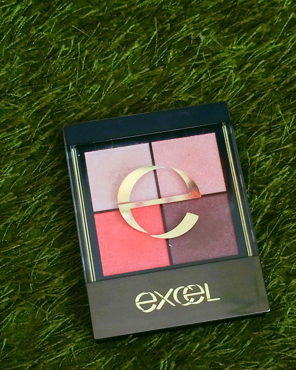 リアルクローズシャドウ/excel/アイシャドウパレットを使ったクチコミ(1枚目)