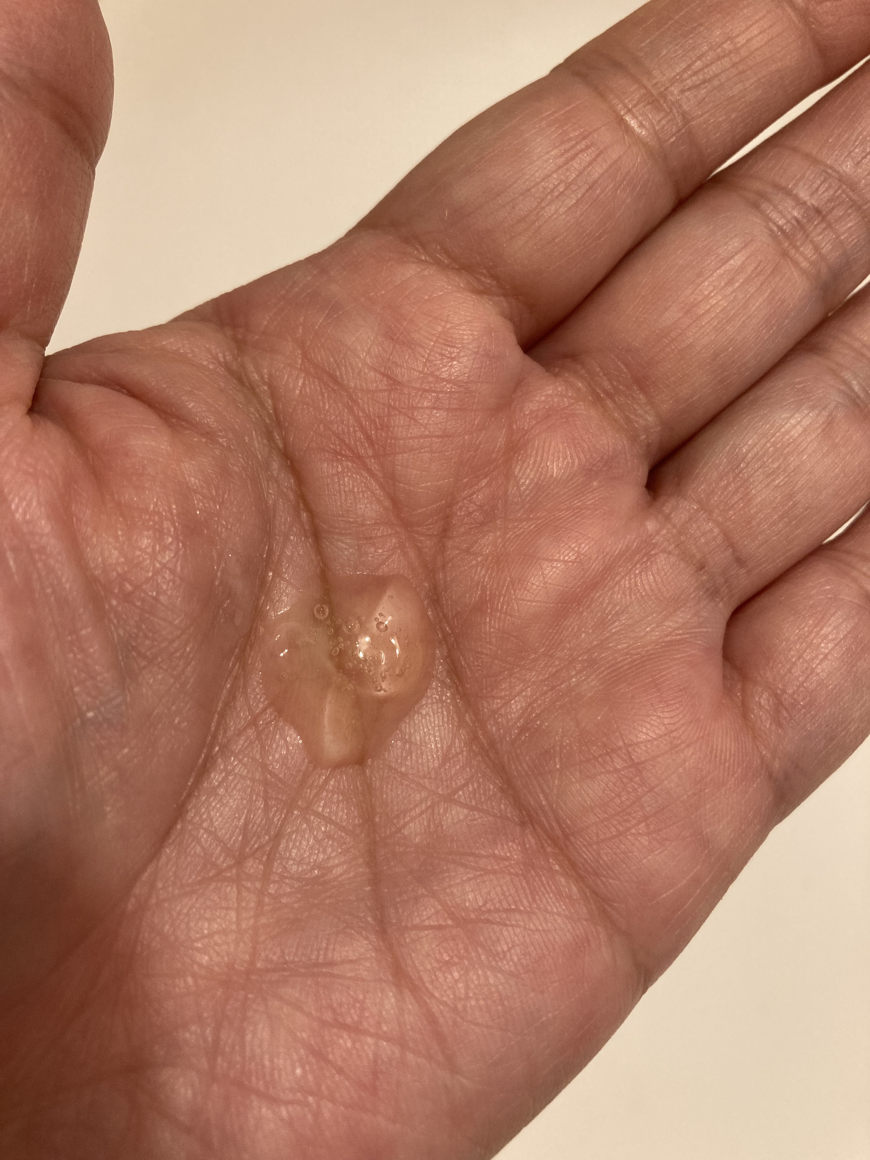 グリーンタンジェリン ビタC ダークスポットケアセラム/goodal/美容液を使ったクチコミ（2枚目）