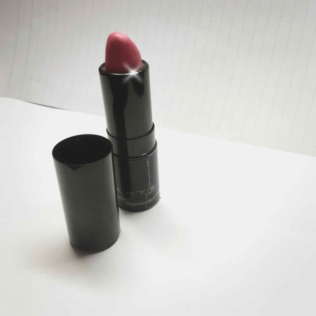 カラーハイビジョンルージュ/KATE/口紅を使ったクチコミ（1枚目）
