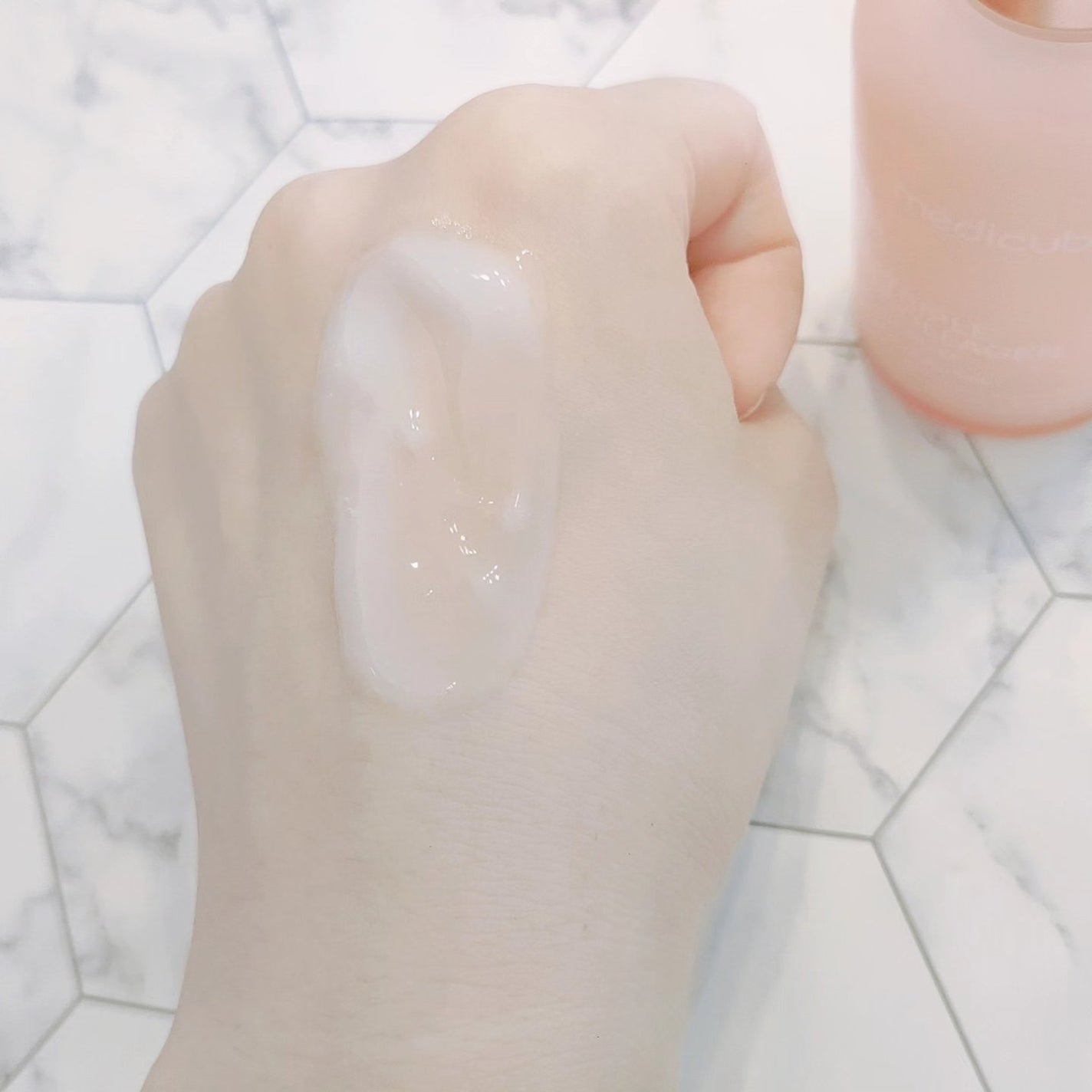 もち肌コラーゲンセラム3.0/MEDICUBE/美容液を使ったクチコミ(5枚目)