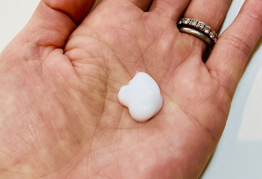 CCミルク/エッセンシャル/ヘアミルクを使ったクチコミ（3枚目）