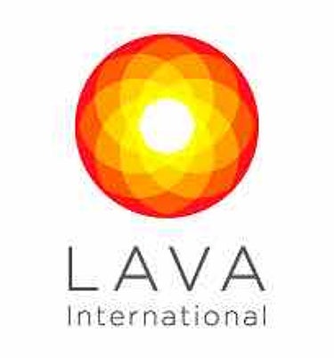 #LAVA に入会して数ヶ月。
始めた頃は、熱中症に近いような感覚になって無理かも。って思っていたのが、
今では楽しくて仕方なくて、
汗かくことを気持ちいいって感じたのは生まれて初めての感覚。
汗が流れ