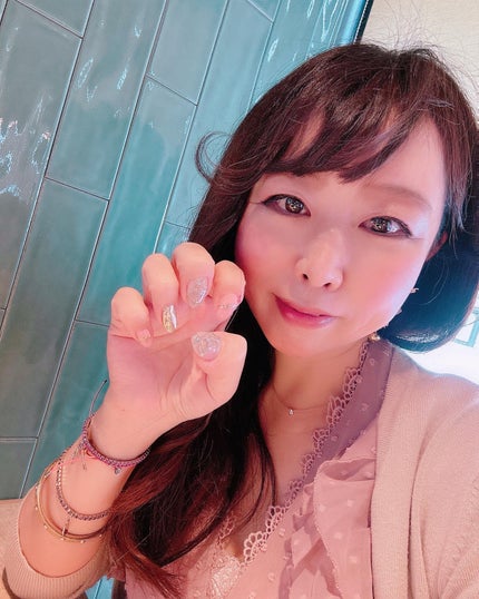 CHÏZU on LIPS 「ガオーッ🐅笑ネイルチェンジ💅かわいくなーい?😍OfHAIRGI..」(3枚目)