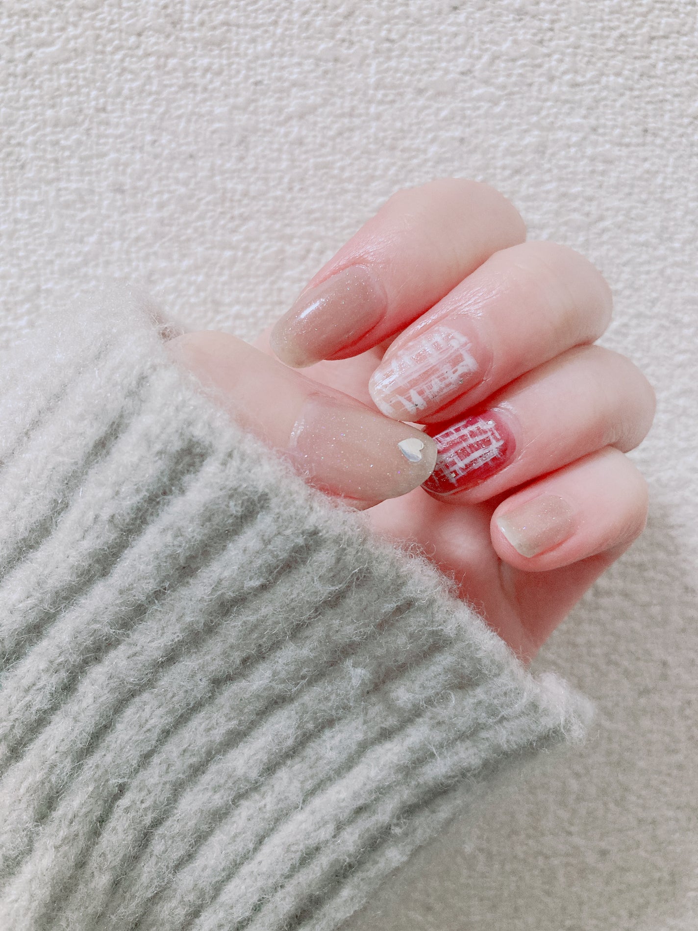 カラフルネイルズ/キャンメイク/マニキュアを使ったクチコミ(3枚目)