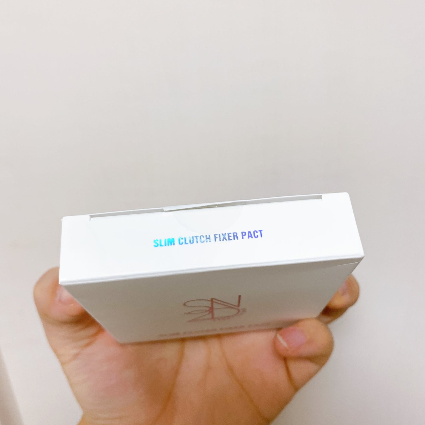 エスツーエンディー スリムクラッチフィクサーパクト/S2ND/プレストパウダーを使ったクチコミ(4枚目)