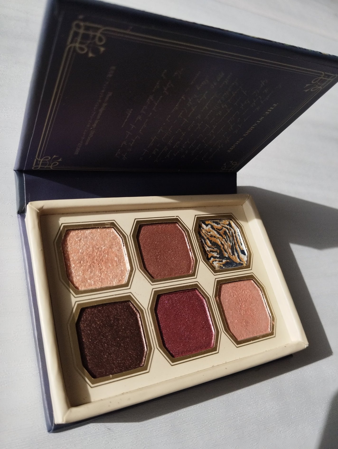 絵画アイシャドウパレット/MilleFée/アイシャドウパレットを使ったクチコミ(4枚目)