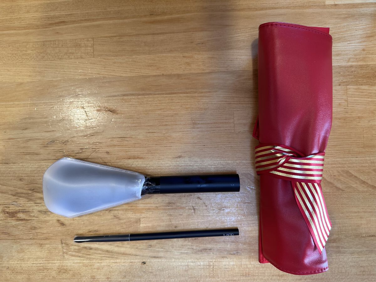 パウダーブラシ ＃13/NARS/メイクブラシを使ったクチコミ（3枚目）