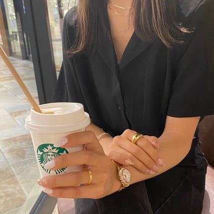 Rina☀︎セルフネイル☀︎ネイルチップ☀︎ on LIPS 「はじめまして!Rinaです☀︎4歳になる娘がいるママで、セルフ..」(1枚目)