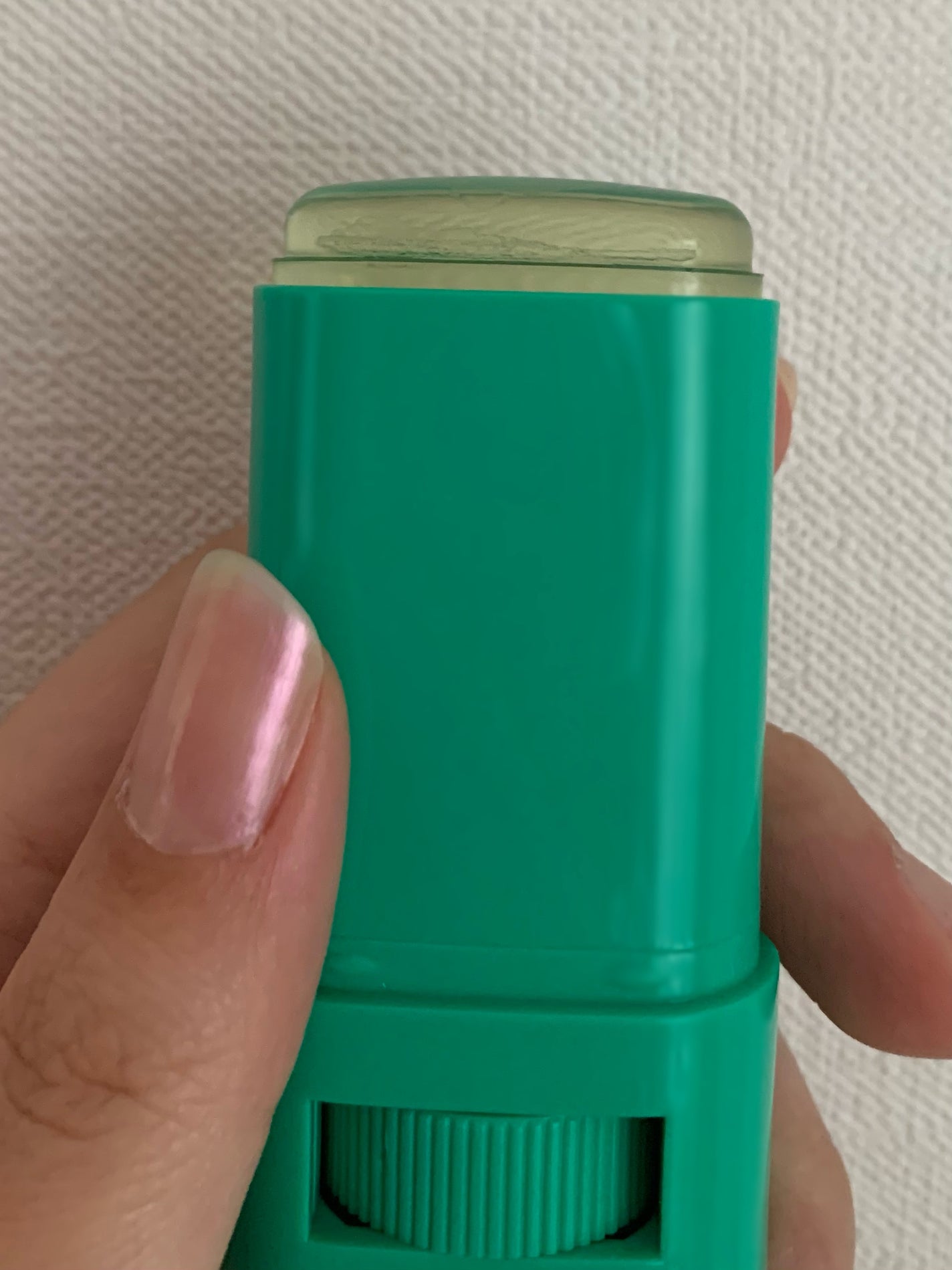 アピュー ジューシーパン UVスティック(スイカバー/メロンバー)/A’pieu/日焼け止めスティックを使ったクチコミ(3枚目)