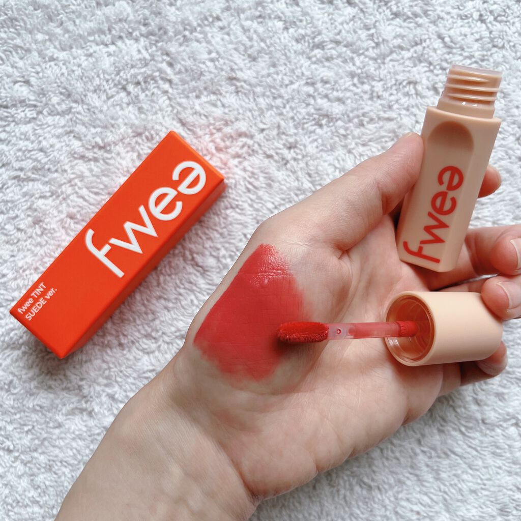 フィーティントスエード 08 モーニンググロー/fwee/リップティントを使ったクチコミ（3枚目）