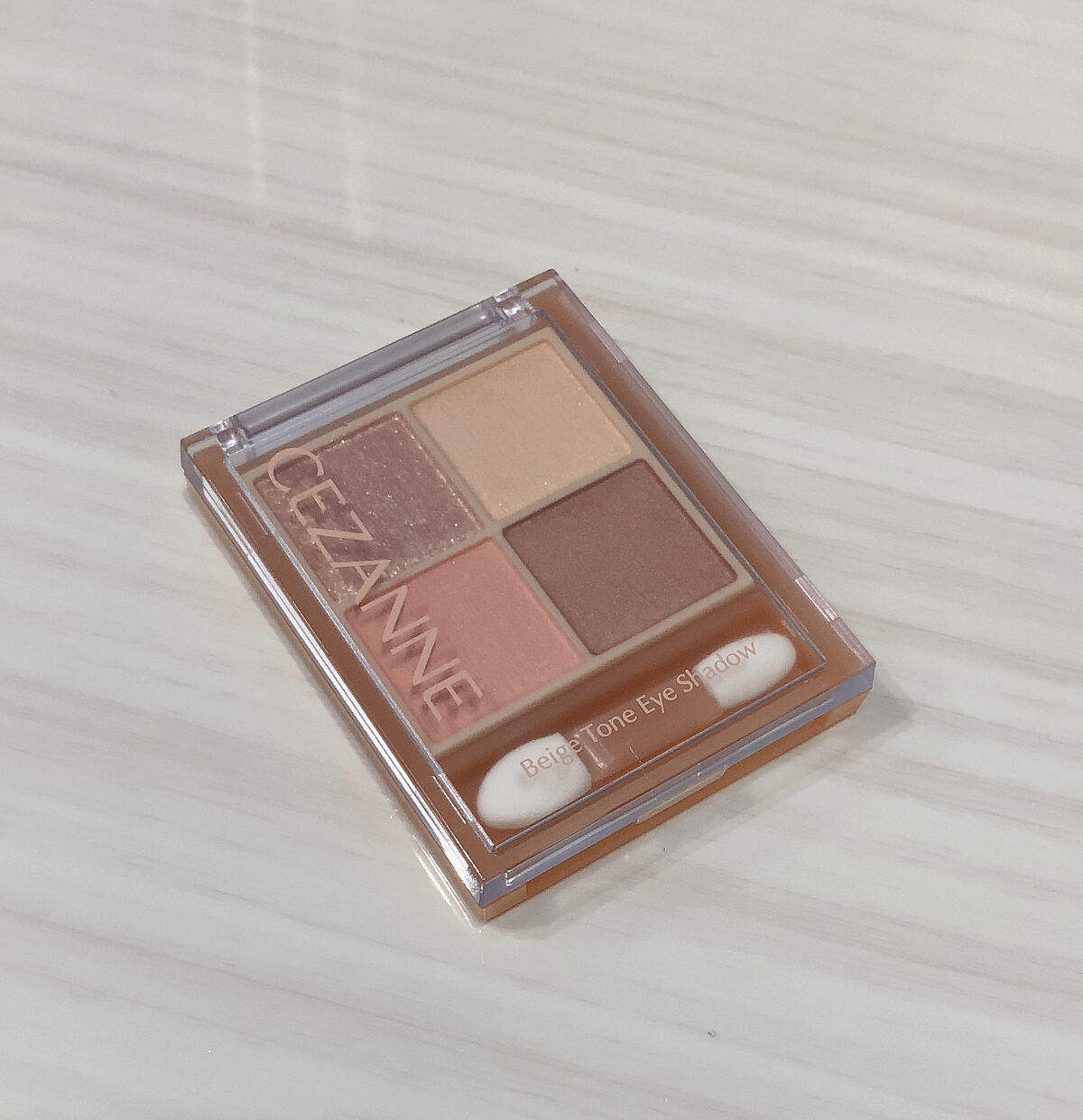 ベージュトーンアイシャドウ/CEZANNE/アイシャドウパレットを使ったクチコミ（2枚目）