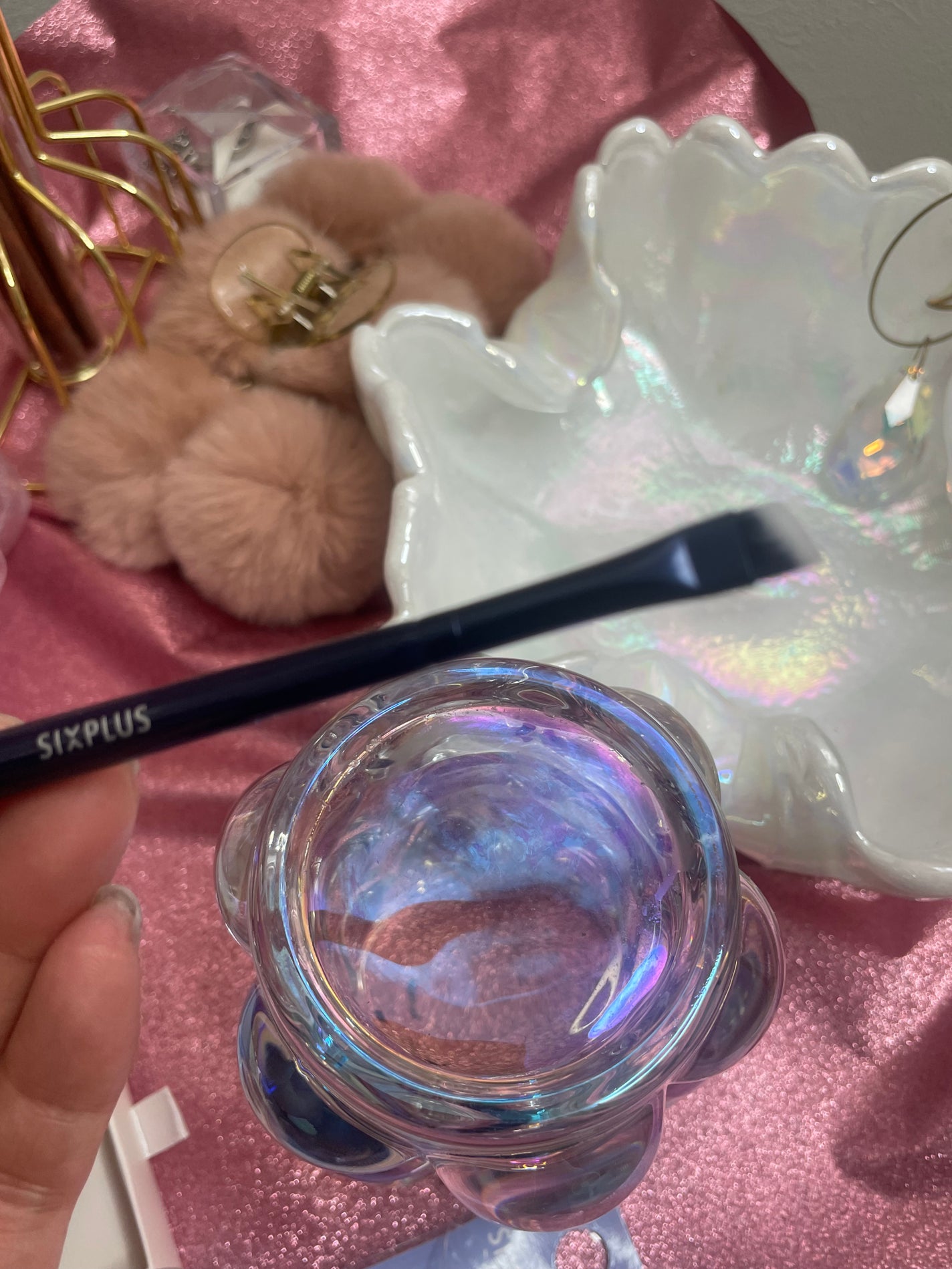 ちゃんまぃ on LIPS 「お恥ずかしながら、SIXPLUSのメイクブラシ初体験‼️🔰色ん..」(4枚目)